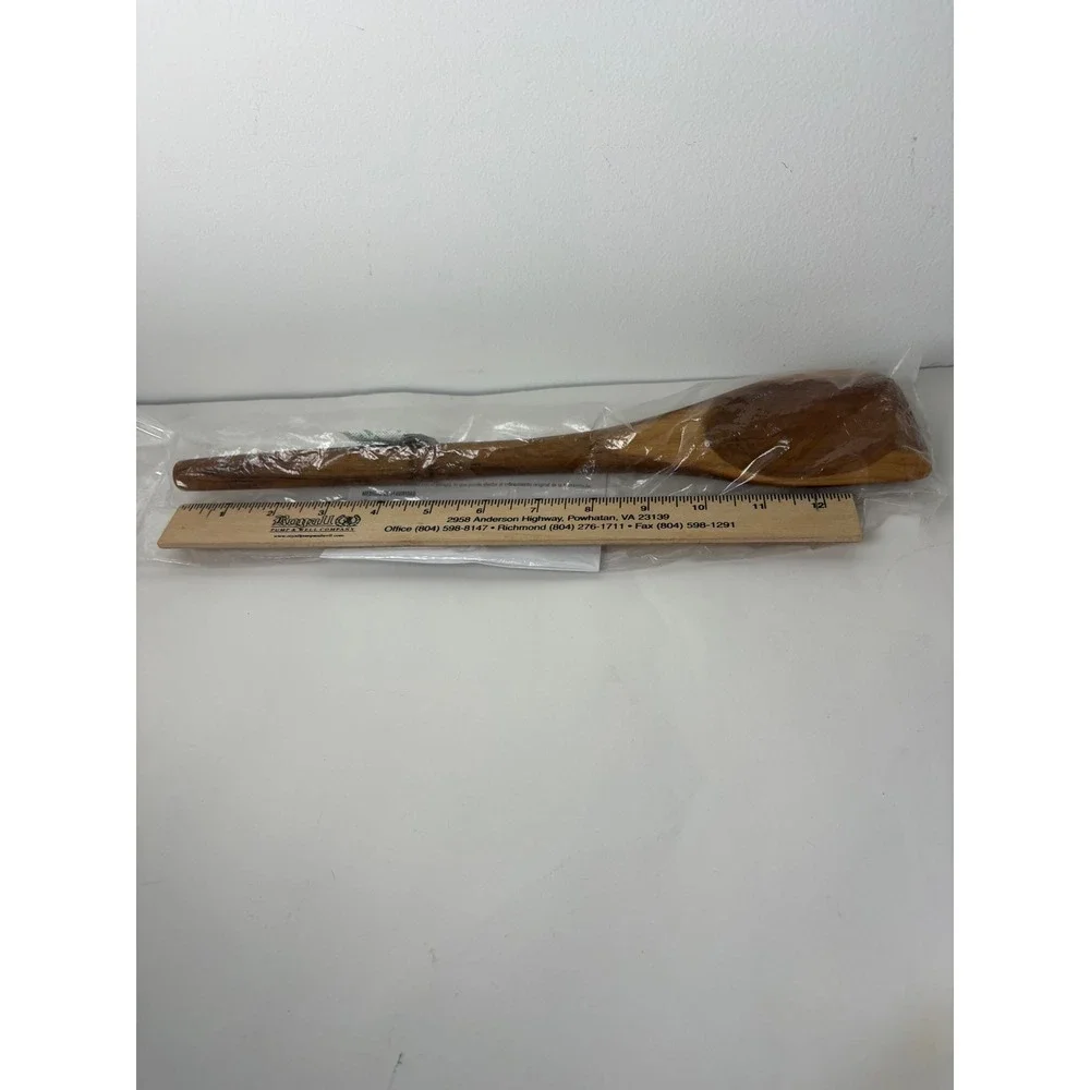 NEW Pampered Chef Teak Wooden Corner Spoon 2003 Brown Natural Finish Utensil